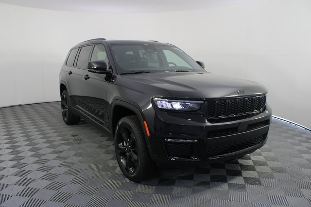 New 2025 Jeep Grand Cherokee L Limited w/ Black Appearance Package image 29
