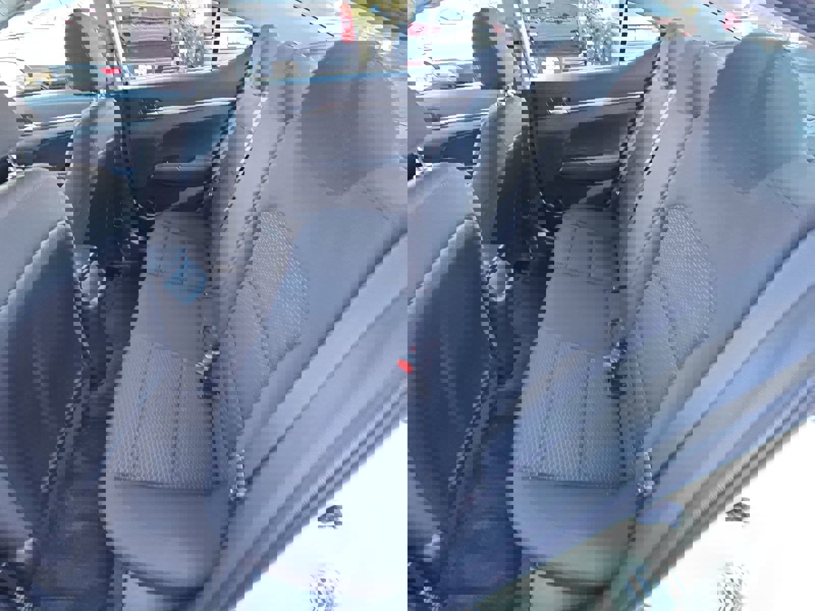 Used 2020 Hyundai Elantra SE w/ Cargo Package (C1) image 19