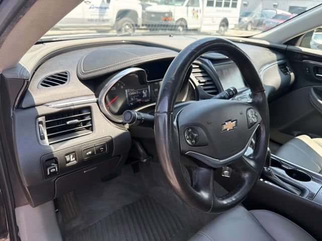Used 2015 Chevrolet Impala LT w/ Convenience Package FWD image 15