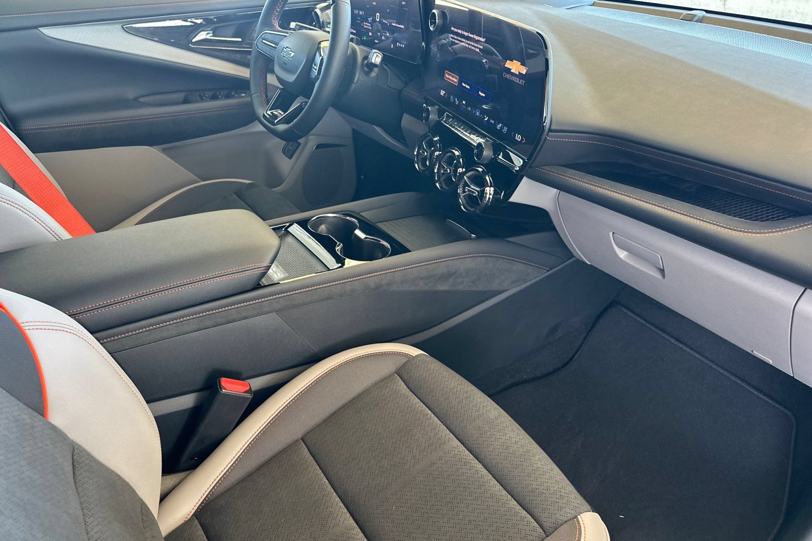 New 2026 Chevrolet Blazer EV SS AWD/4WD image 17