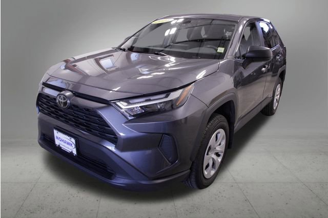 Used 2023 Toyota RAV4 LE AWD/4WD image 1