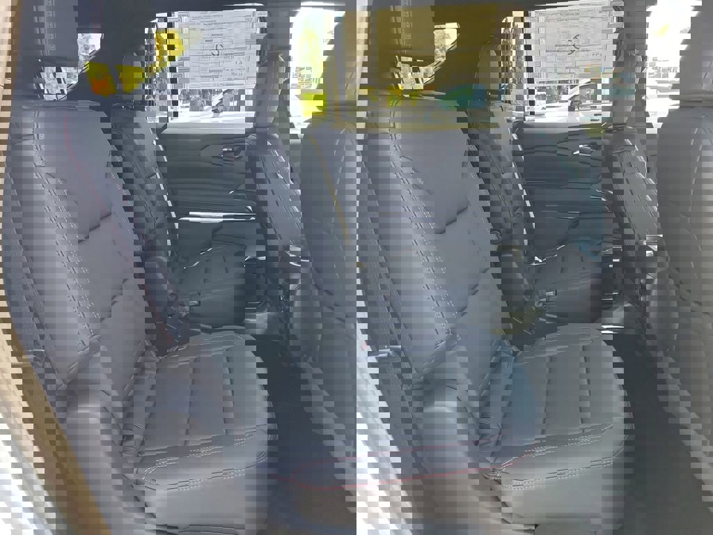 New 2026 Chevrolet Traverse Z71 AWD/4WD image 18