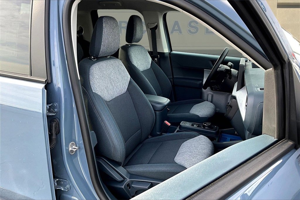 New 2025 Ford Maverick XLT w/ XLT Luxury Package image 11