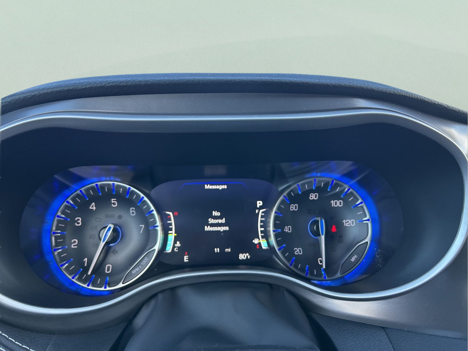 New 2026 Chrysler Pacifica Select w/ S Appearance Package FWD image 11