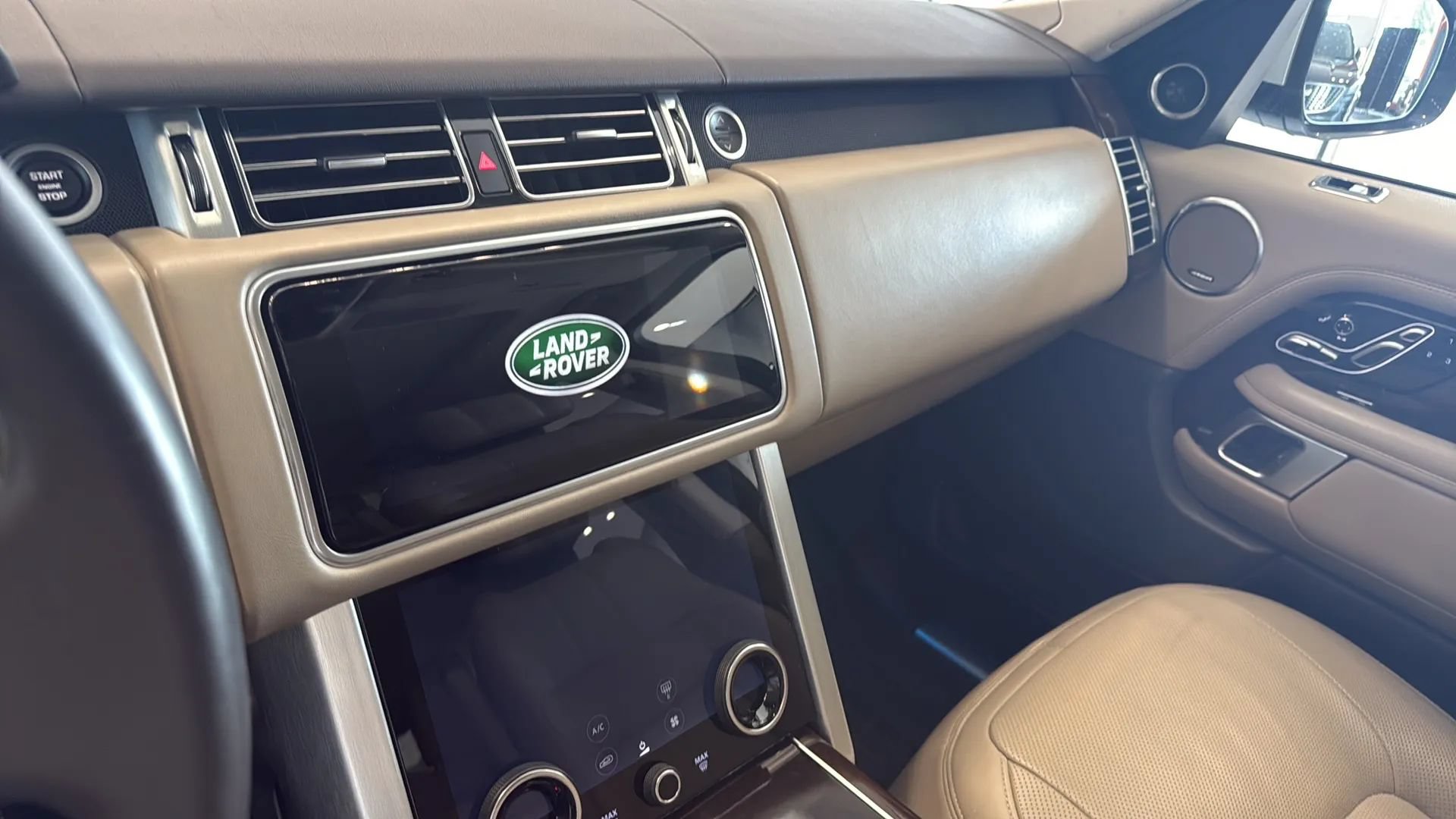 Used 2021 Land Rover Range Rover Westminster Edition AWD/4WD image 18
