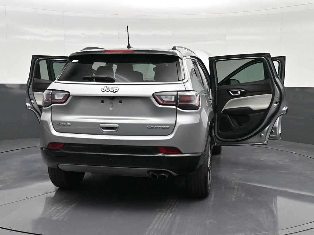 Used 2022 Jeep Compass Limited w/ Elite Group image 14