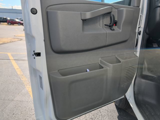 New 2026 Chevrolet Express 3500 w/ Power Convenience Package RWD image 10