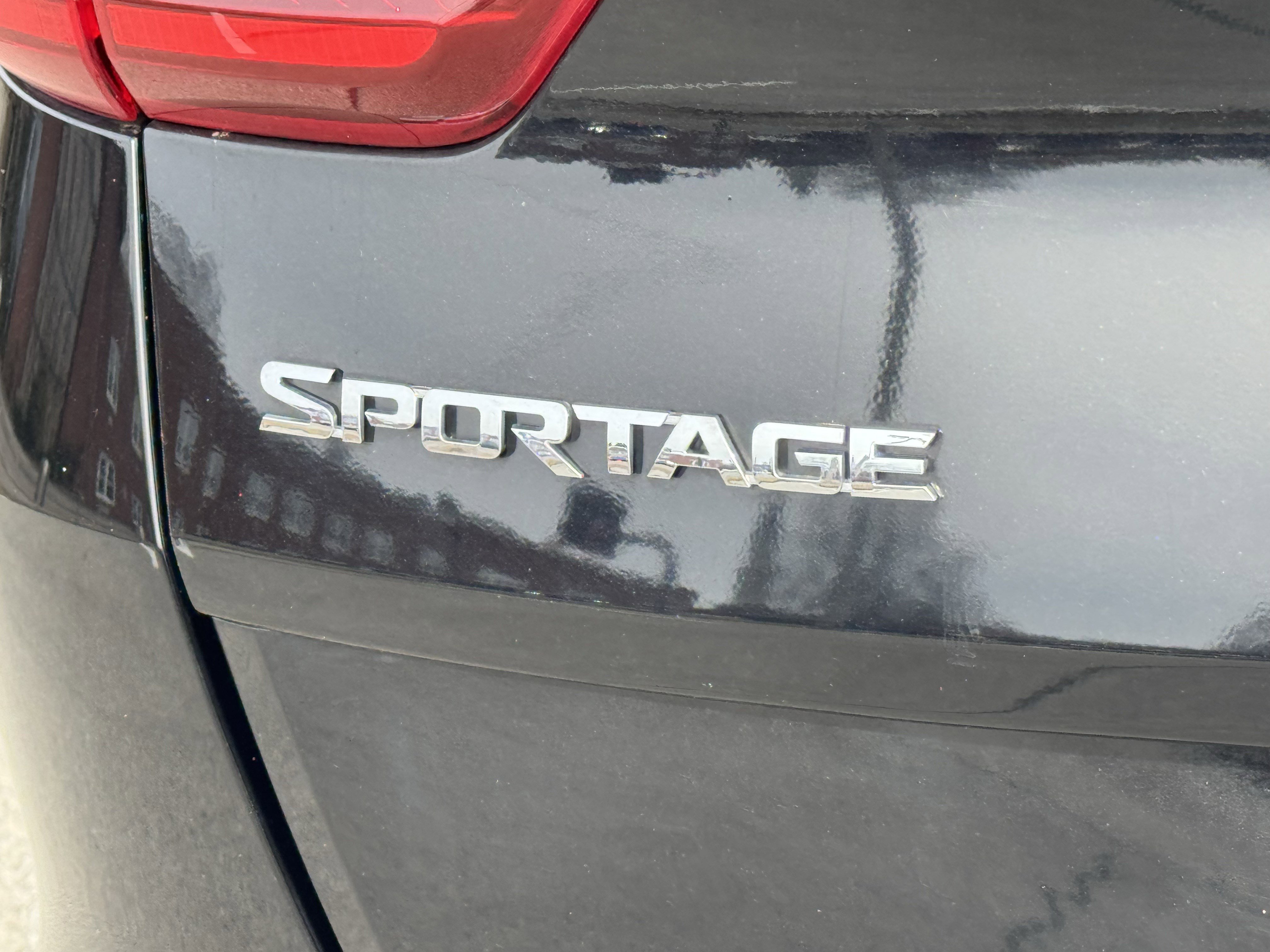 Used 2020 Kia Sportage S w/ S Premium Package image 41