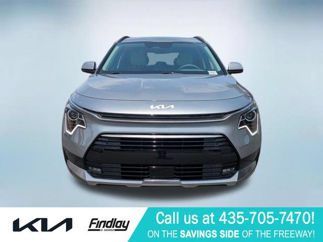 Certified 2025 Kia Niro EX Touring FWD image 3