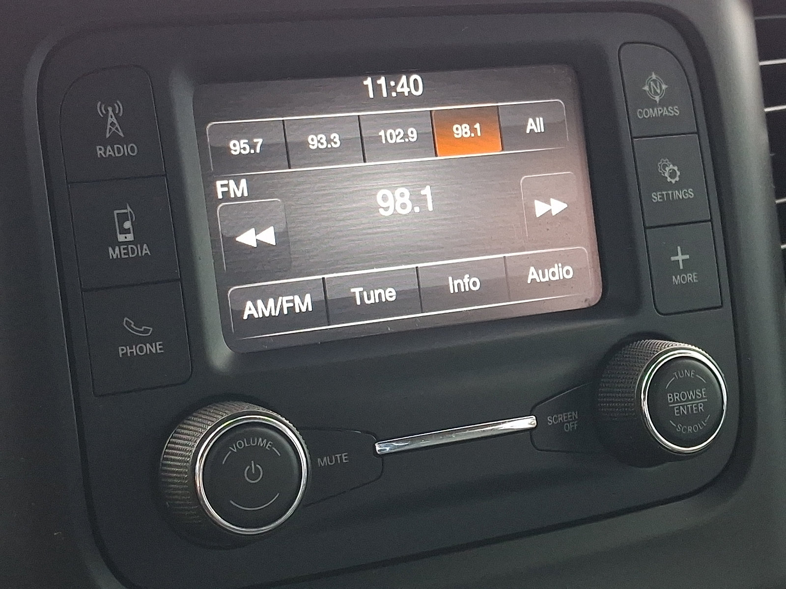 Used 2019 RAM 1500 Big Horn AWD/4WD image 16