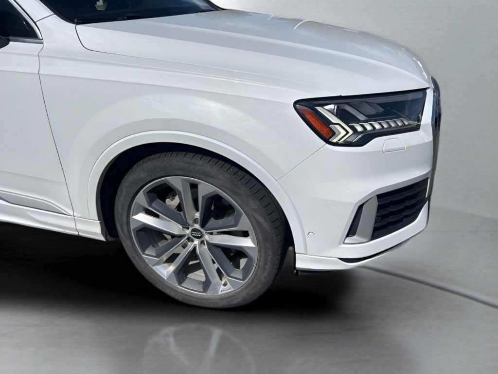 Used 2020 Audi Q7 3.0T Prestige AWD/4WD image 12