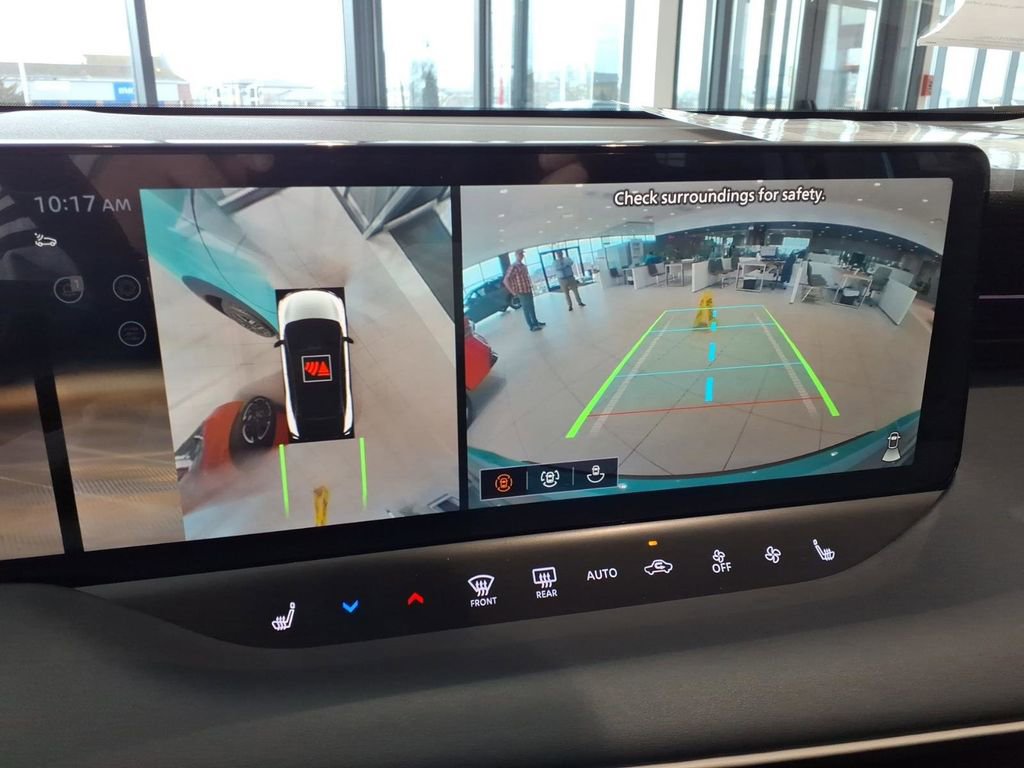 New 2026 Nissan Leaf Platinum+ w/ Cargo Package (Platinum+) image 10