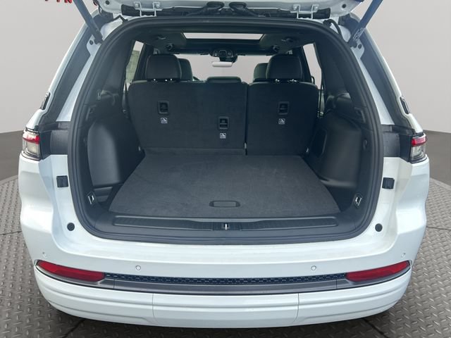 New 2026 Jeep Grand Cherokee Limited AWD/4WD image 35