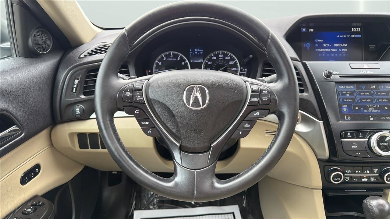 Used 2016 Acura ILX FWD image 25