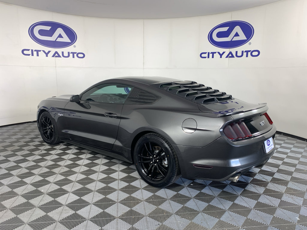 Used 2017 Ford Mustang GT image 5