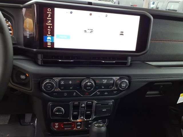 New 2026 Jeep Wrangler Unlimited Rubicon image 16