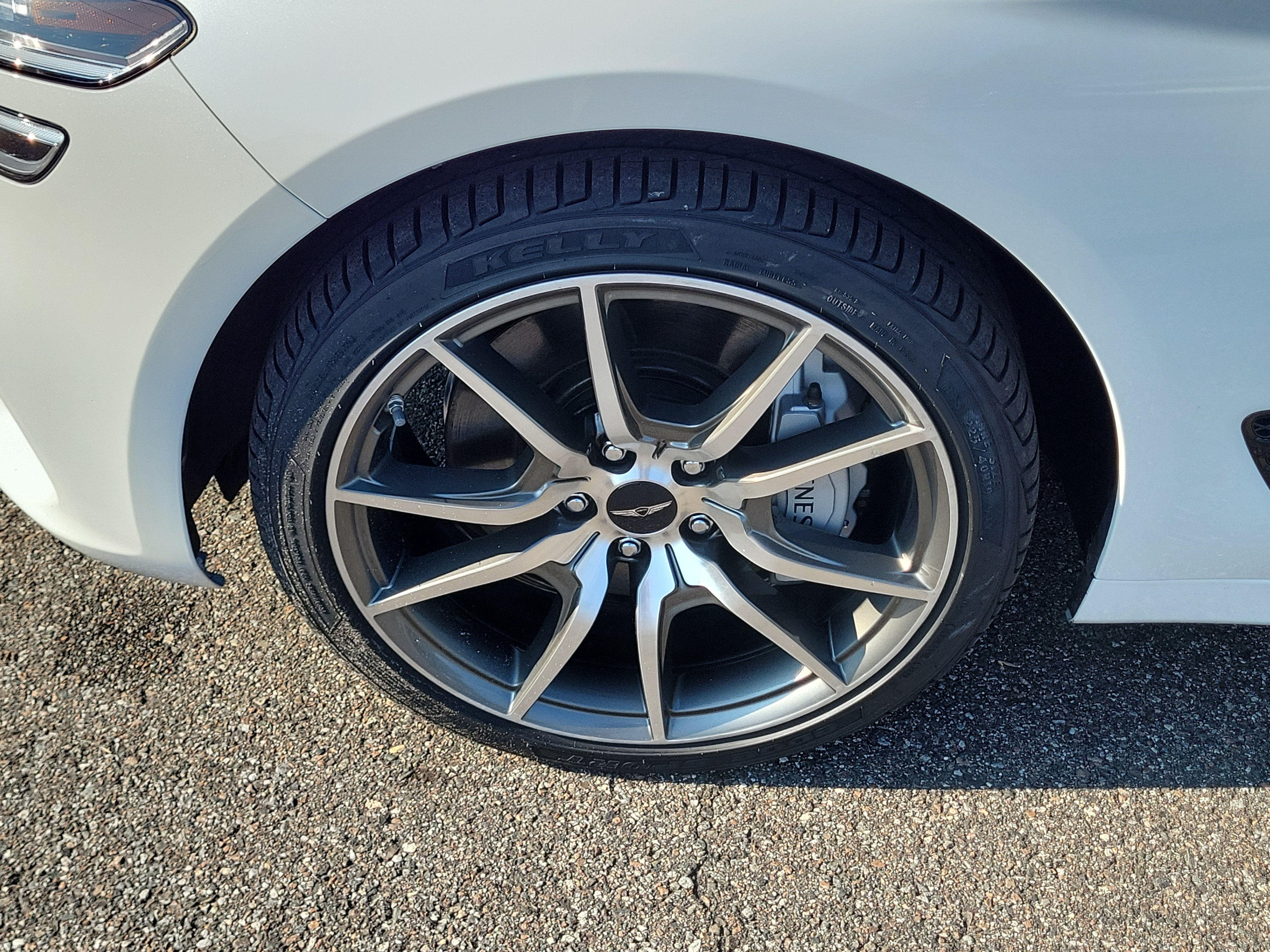 Used 2024 Genesis G70 2.5T AWD/4WD image 35