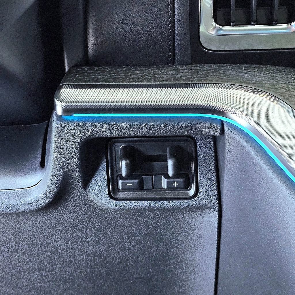 New 2025 Ford Expedition Tremor image 16