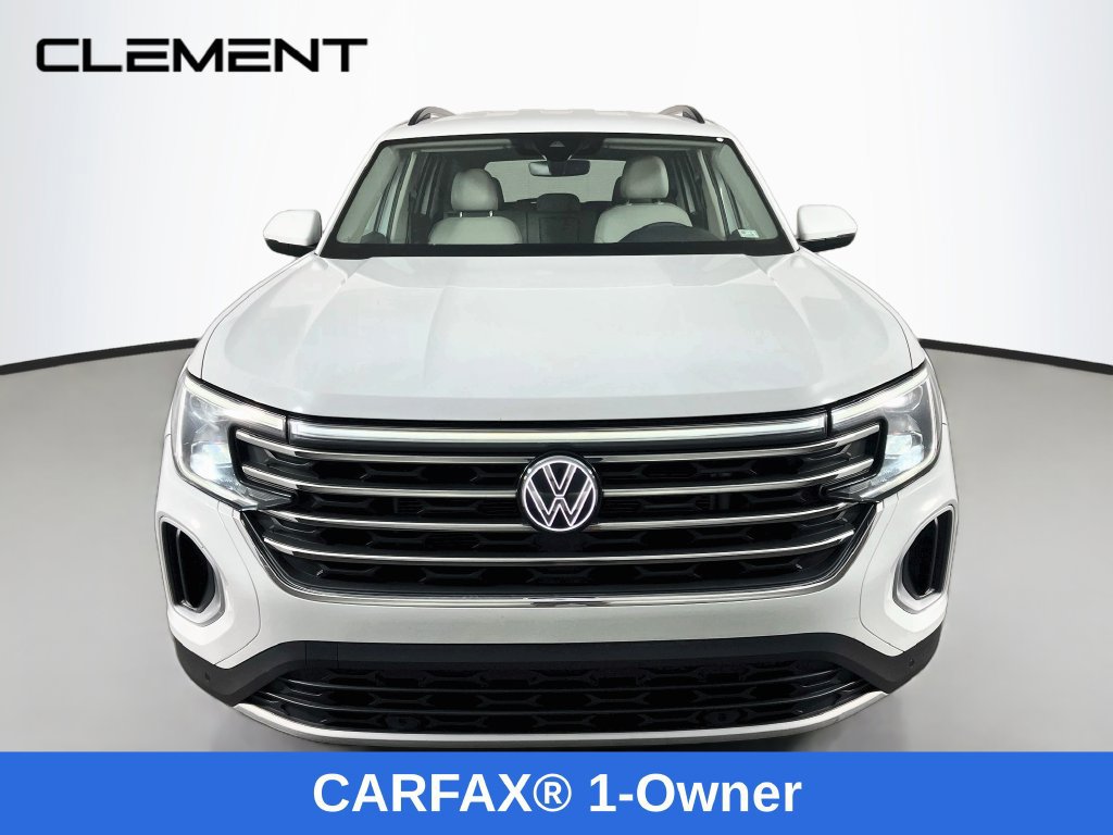 Used 2024 Volkswagen Atlas SE AWD/4WD image 2