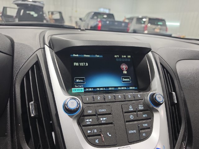 Used 2017 Chevrolet Equinox LT w/ Convenience Package AWD/4WD image 8