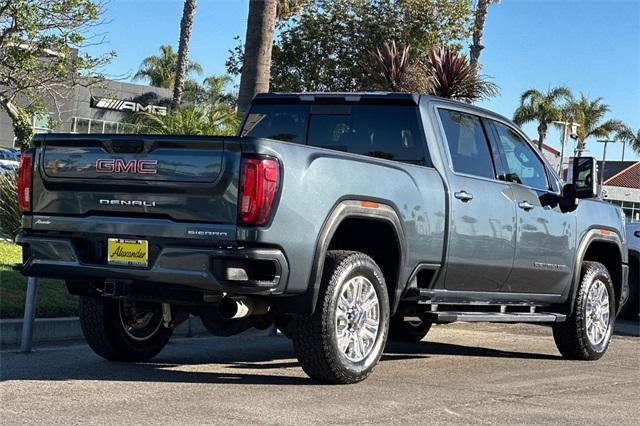 Used 2020 GMC Sierra 2500 Denali image 4