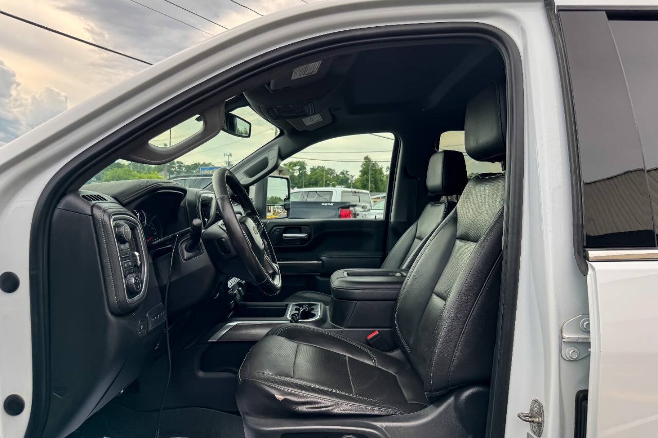 Used 2020 Chevrolet Silverado 2500 LTZ w/ LTZ Convenience Package AWD/4WD image 29