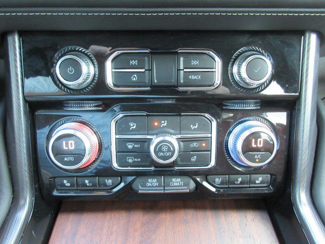 Used 2023 GMC Yukon XL Denali Ultimate image 22