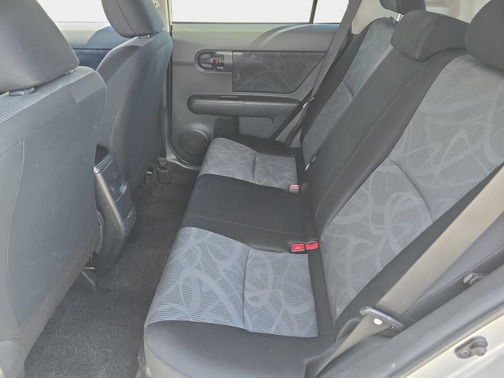Used 2012 Scion xB FWD image 16