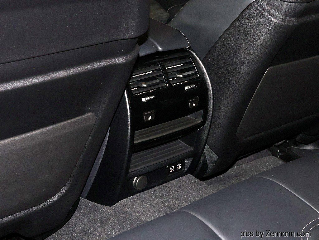 Certified 2022 BMW M550i xDrive w/ Executive Package image 14