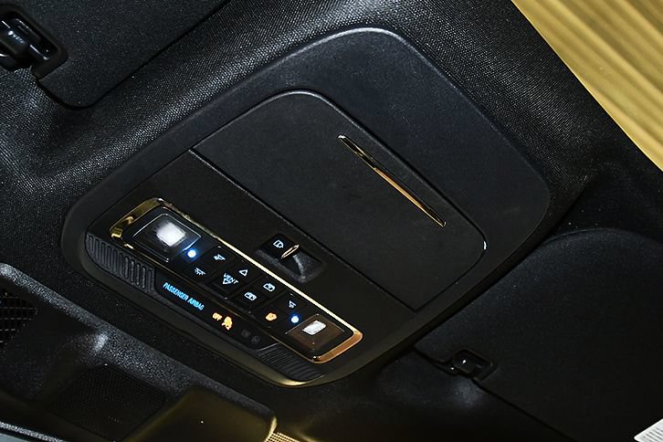 Used 2023 Ford F150 Lariat w/ Equipment Group 502A High AWD/4WD image 30