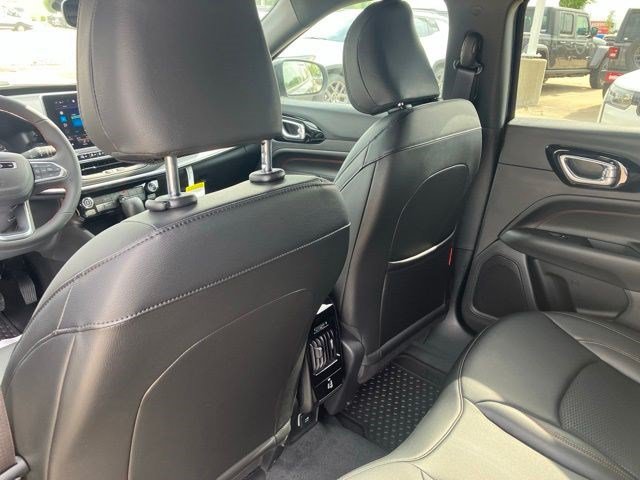 New 2026 Jeep Compass Trailhawk AWD/4WD image 24