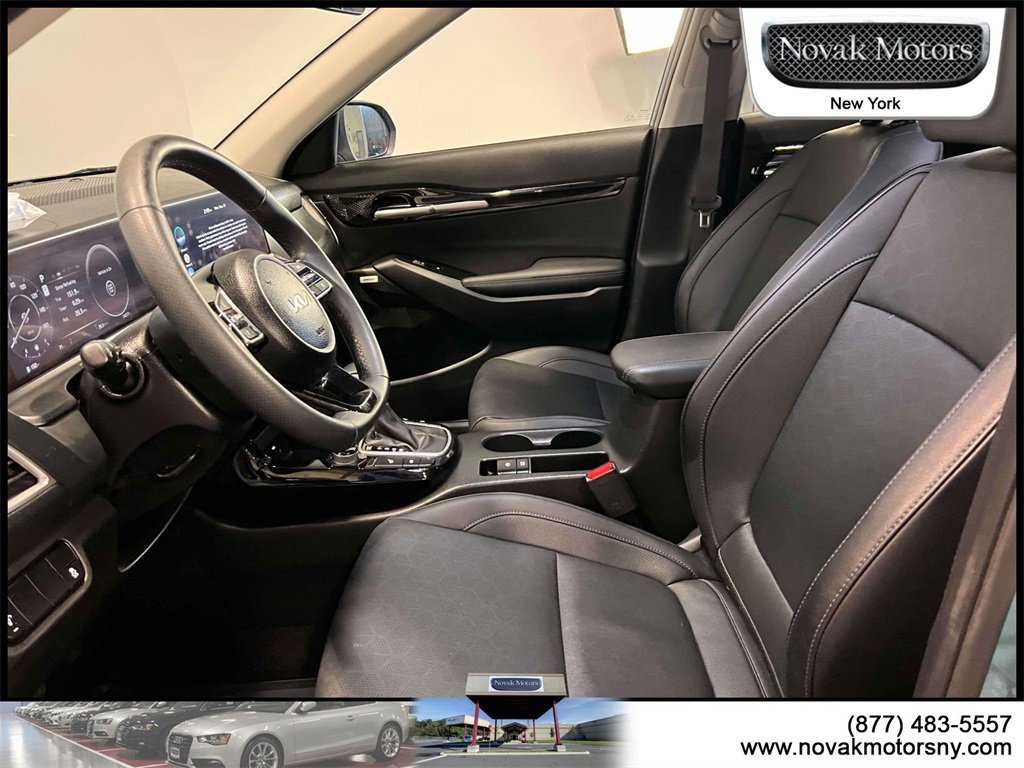 Used 2024 Kia Seltos SX image 17