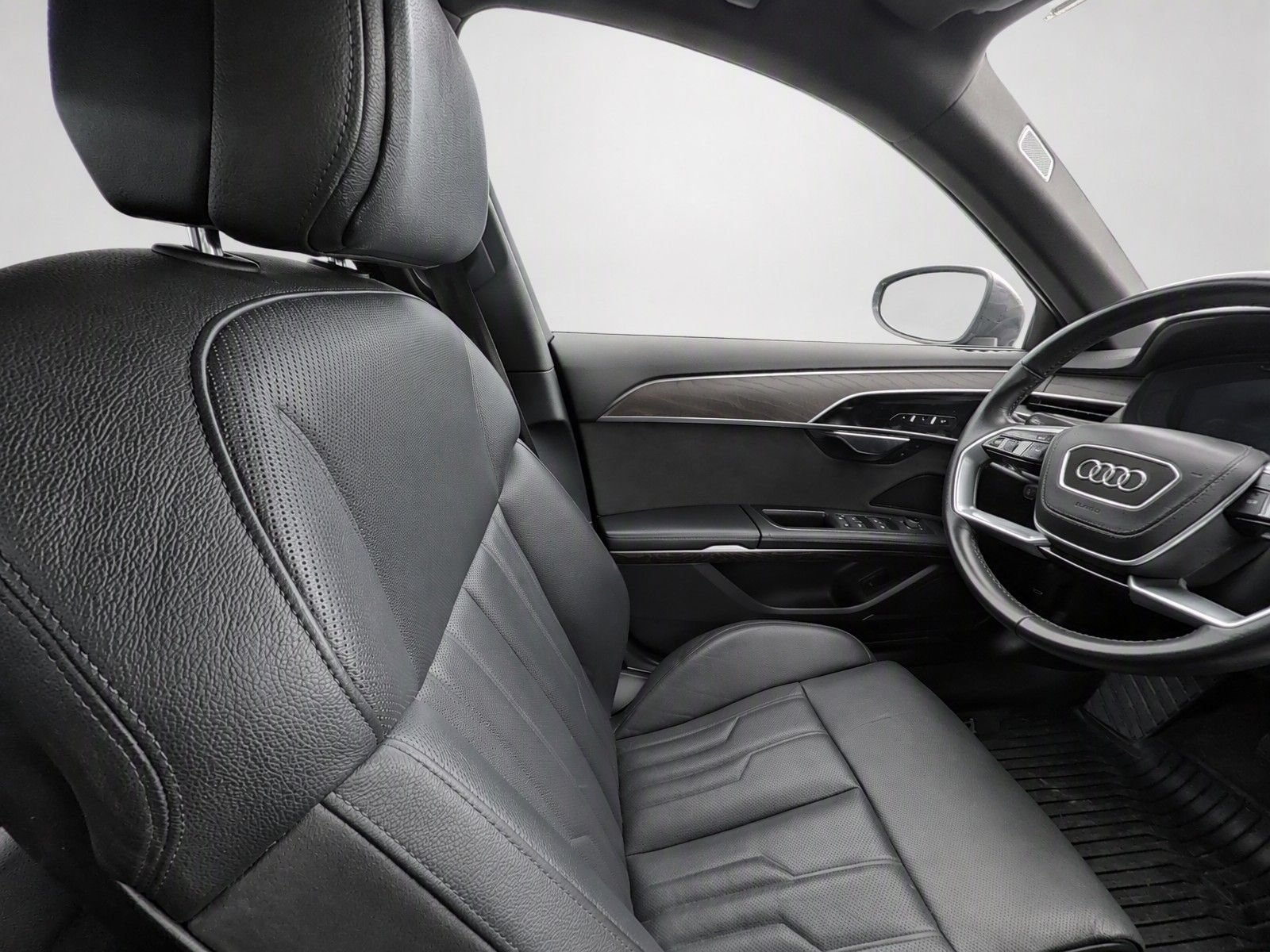 Used 2021 Audi A8 L 3.0T w/ Executive Plus Package AWD/4WD image 14