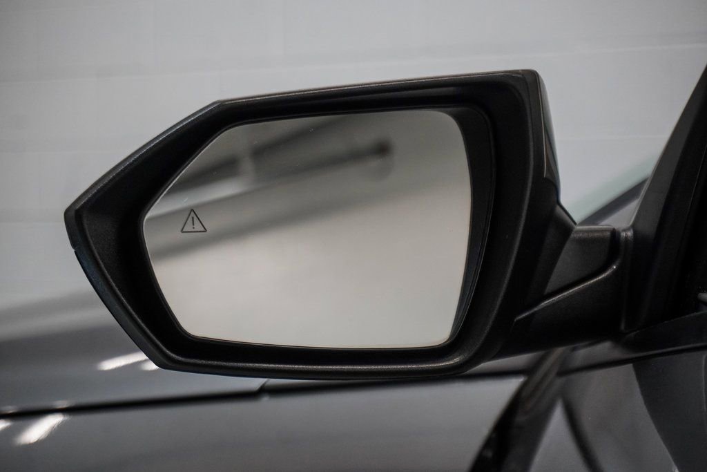 Used 2022 Hyundai Elantra SEL image 38