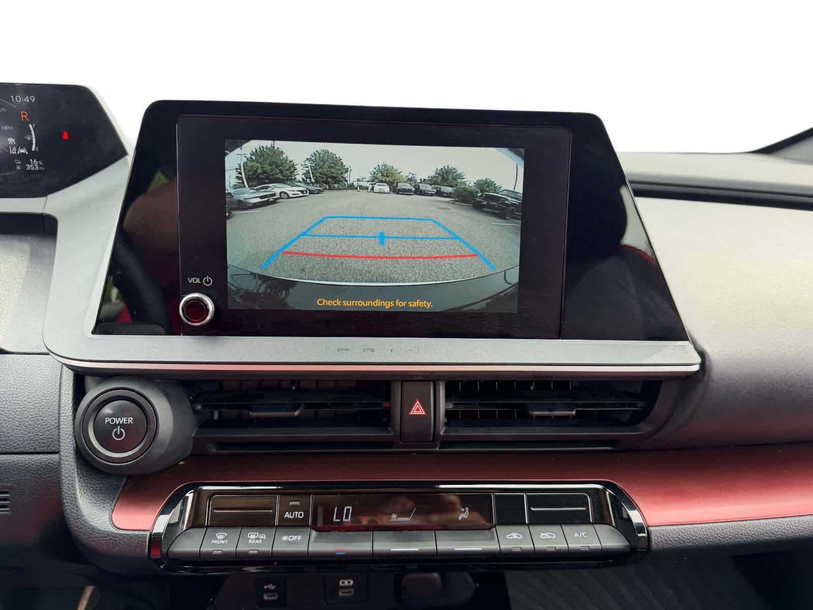 Used 2025 Toyota Prius Plug-In Hybrid FWD image 21