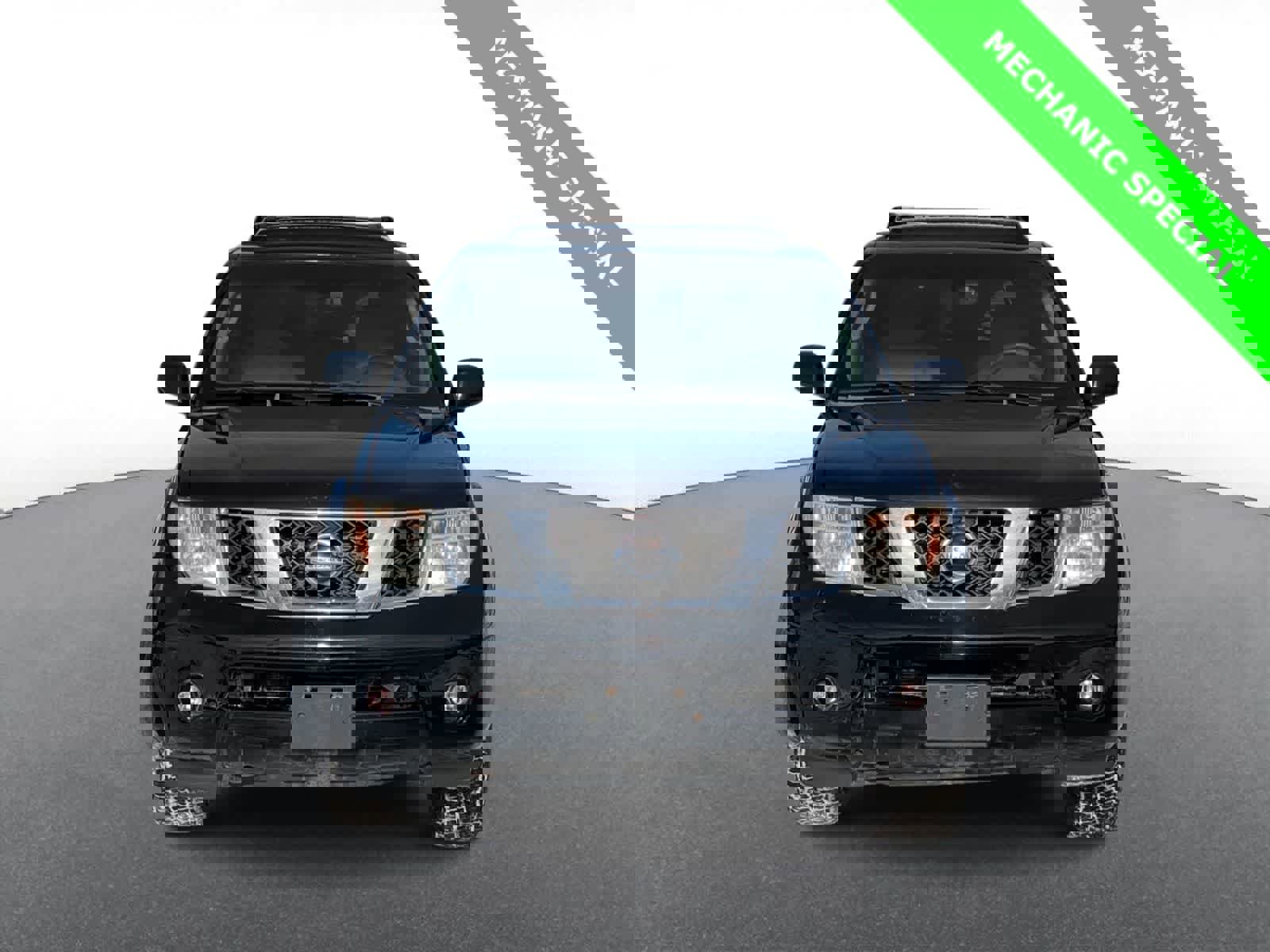 Used 2007 Nissan Pathfinder SE w/ SE Premium Pkg image 3