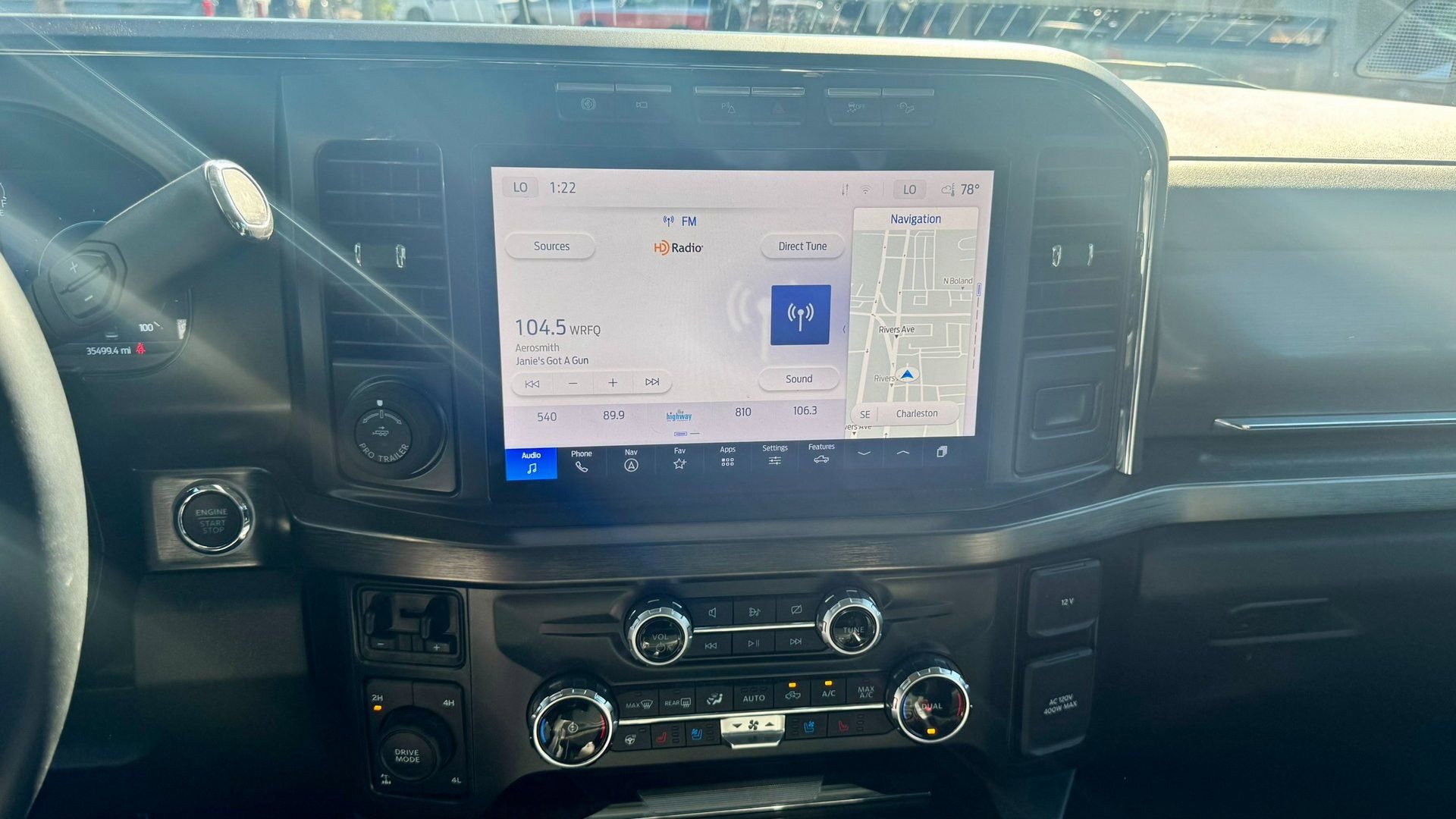 Certified 2024 Ford F250 Lariat w/ Lariat Ultimate Package image 22