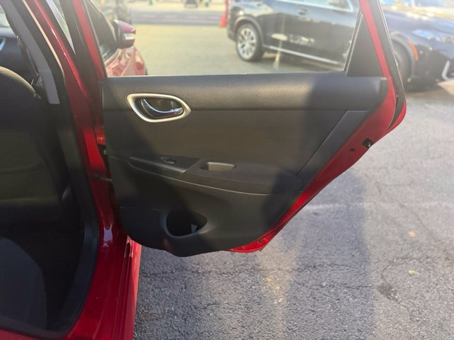 Used 2015 Nissan Sentra SR FWD image 24