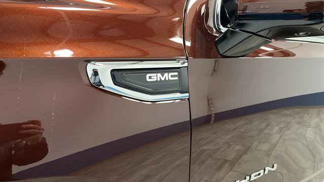 Used 2022 GMC Yukon XL SLT w/ SLT Premium Package AWD/4WD image 45