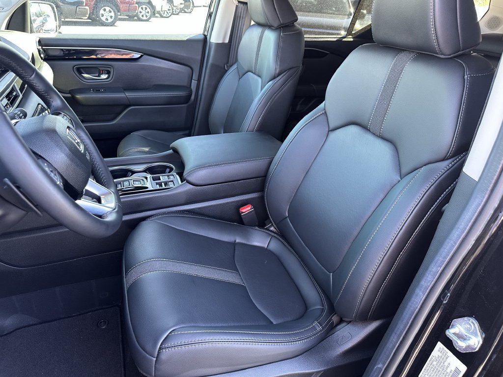 Used 2025 Honda Pilot Touring image 22