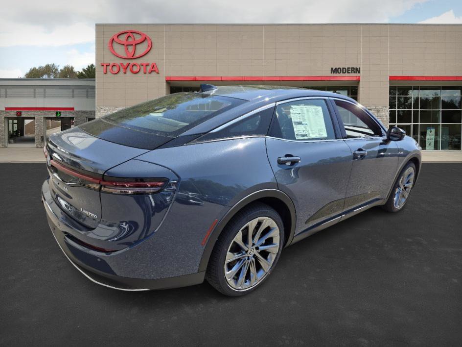 New 2026 Toyota Crown Limited image 5