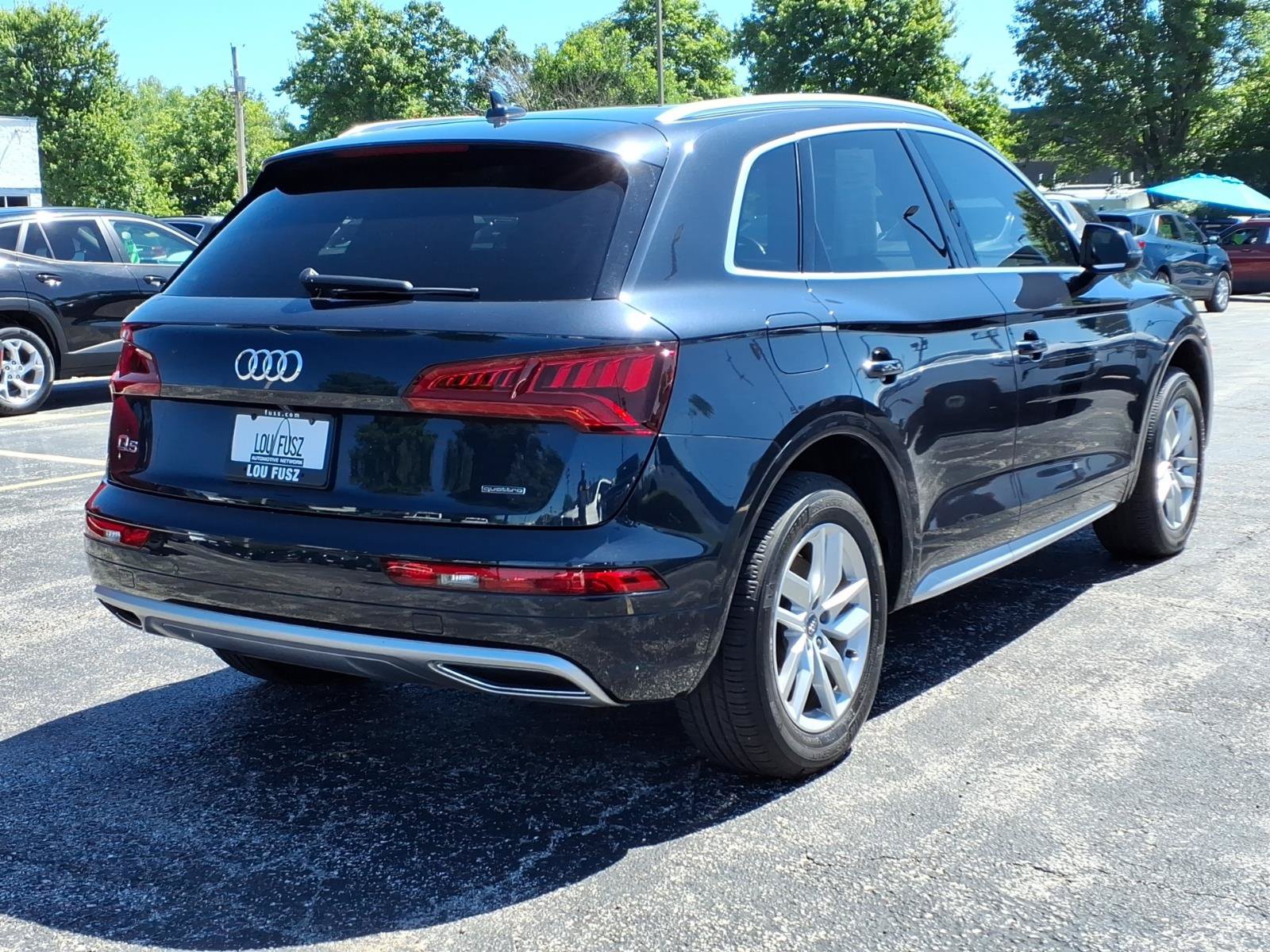 Used 2020 Audi Q5 2.0T Premium w/ Convenience Package AWD/4WD image 29