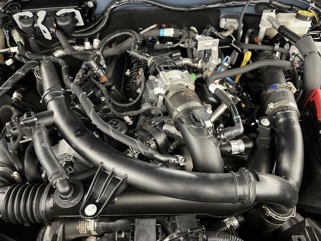 Used 2025 Ford Bronco Badlands image 36