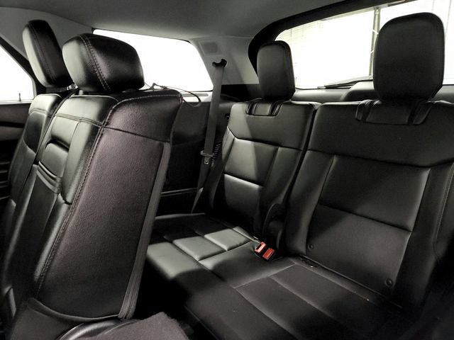 Used 2021 Ford Explorer Limited AWD/4WD image 33