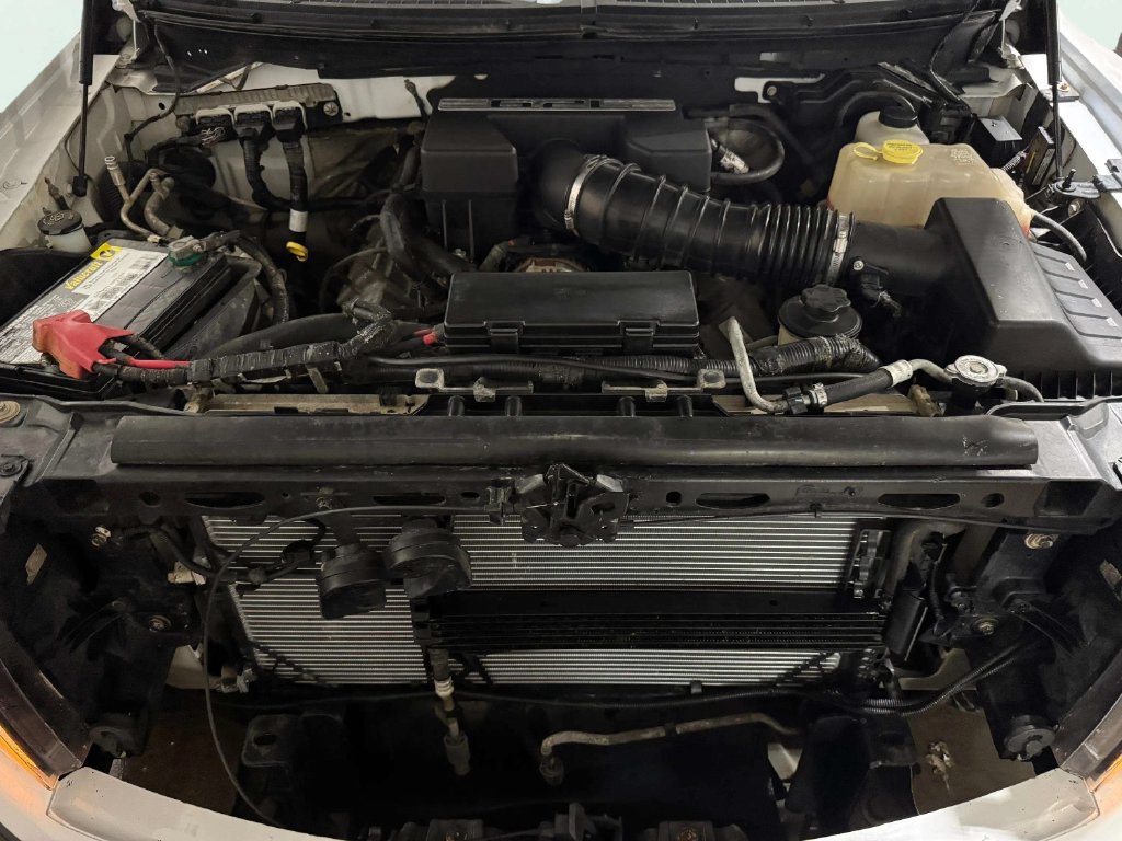 Used 2012 Ford F150 Raptor AWD/4WD image 24