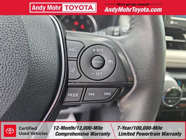Certified 2022 Toyota RAV4 XLE Premium FWD image 16