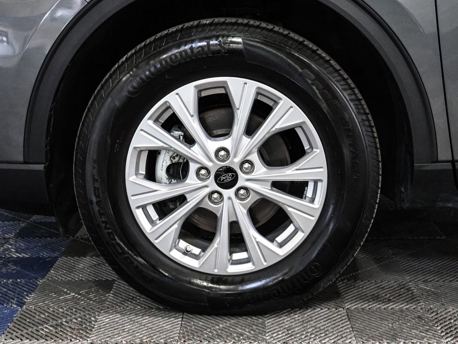 Certified 2024 Ford Escape Active AWD/4WD image 18