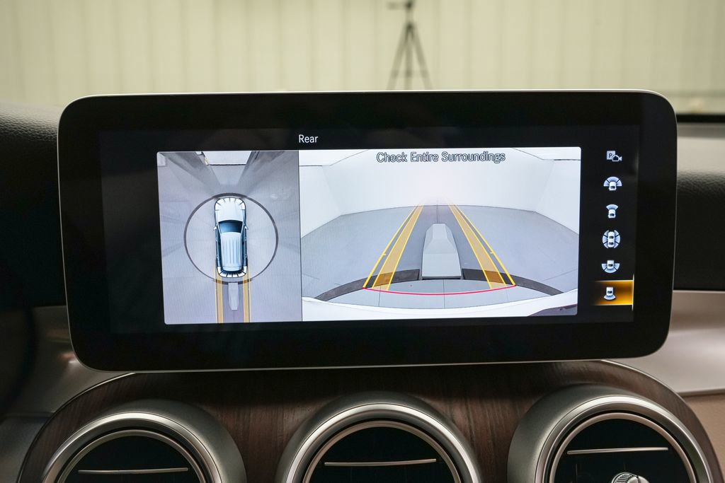 Used 2022 Mercedes-Benz GLC 300 4MATIC image 19