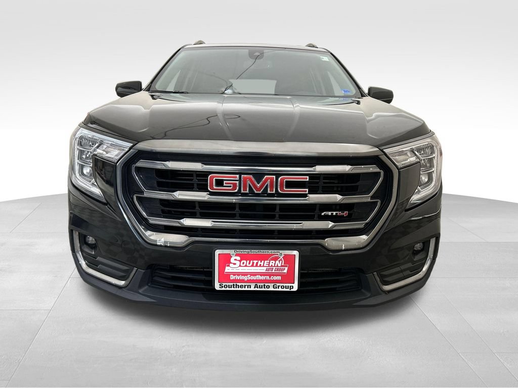Used 2023 GMC Terrain AT4 w/ Infotainment Package II AWD/4WD image 9