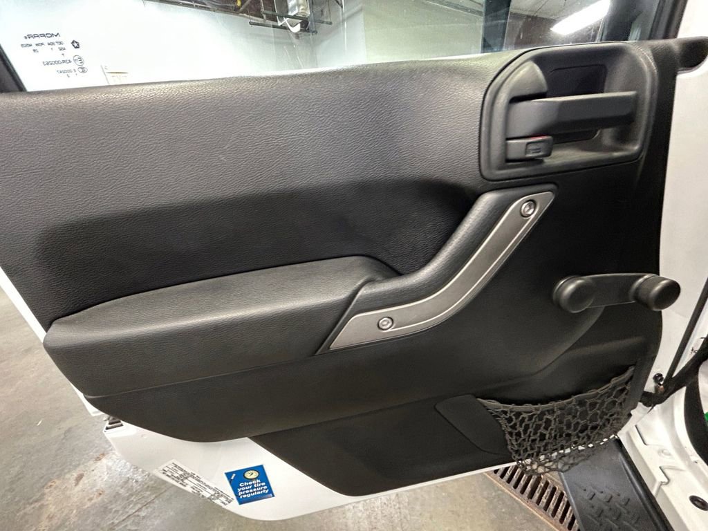 Used 2011 Jeep Wrangler Sport AWD/4WD image 11
